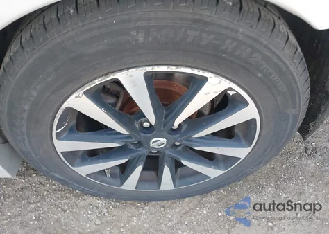 2018 Nissan Altima 2.5 Sl z USA, uszkodzony, nr VIN 1N4AL3AP0JC155792